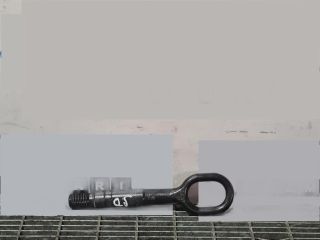 bontott AUDI Q5 Vonóhorog