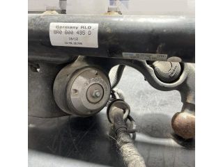 bontott AUDI Q5 Vonóhorog