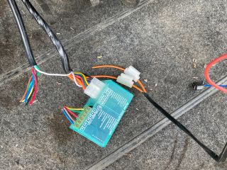 bontott AUDI Q5 Vonóhorog