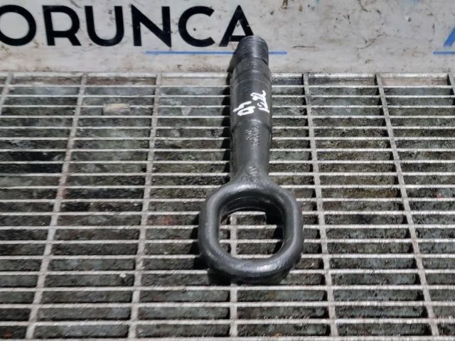 bontott AUDI Q5 Vonóhorog