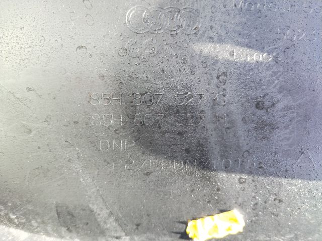 bontott AUDI Q6 E-TRON Hátsó Lökhárító (Üresen)