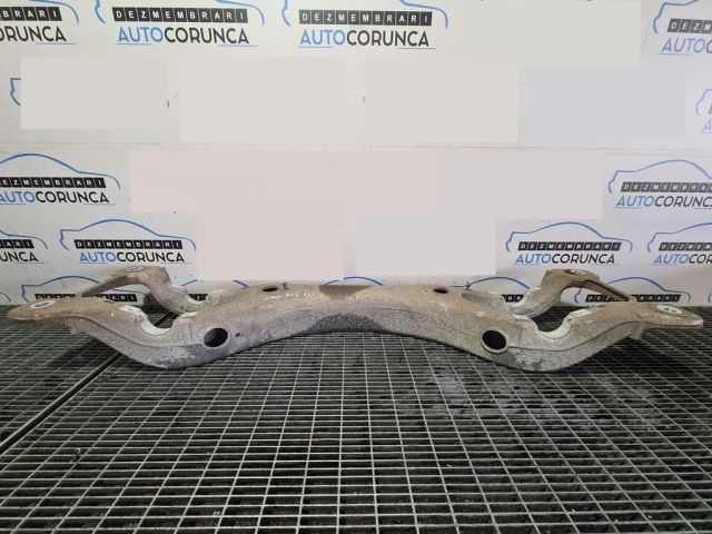 bontott AUDI Q7 Alsó Összekötő