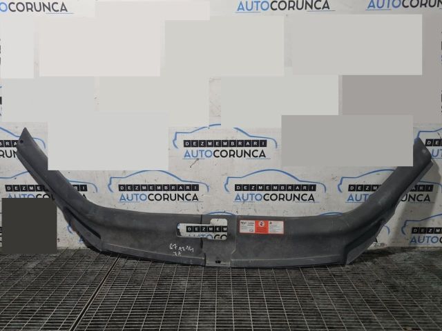 bontott AUDI Q7 Alsó Összekötő