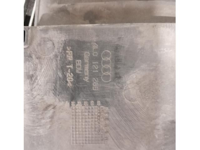 bontott AUDI Q7 Alsó Összekötő