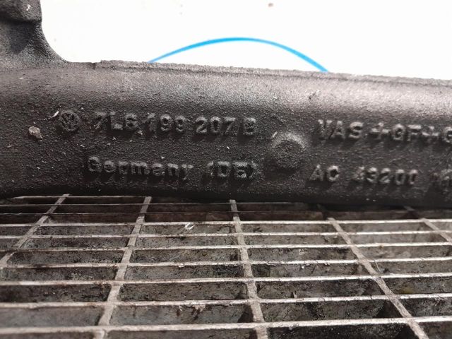 bontott AUDI Q7 Alsó Összekötő