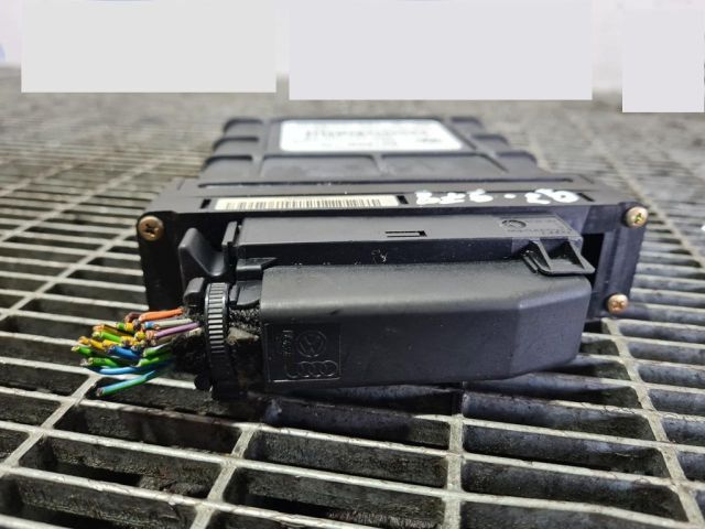 bontott AUDI Q7 Automata Váltó Elektronika