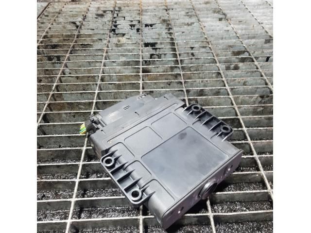 bontott AUDI Q7 Automata Váltó Elektronika