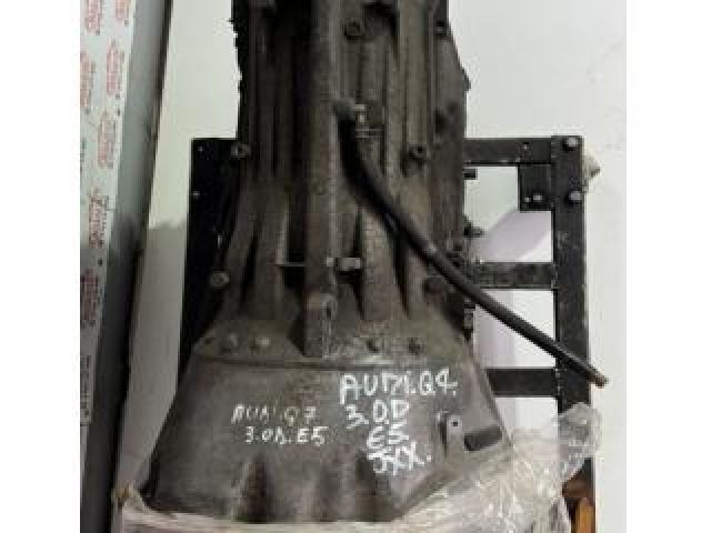 bontott AUDI Q7 Automata Váltó