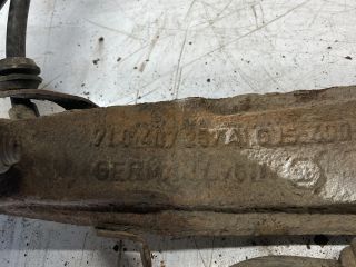 bontott AUDI Q7 Bal első Csonkállvány Kerékaggyal