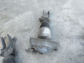 bontott AUDI Q7 Bal első Rugó