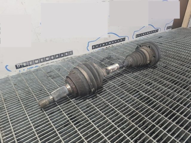 bontott AUDI Q7 Bal Féltengely