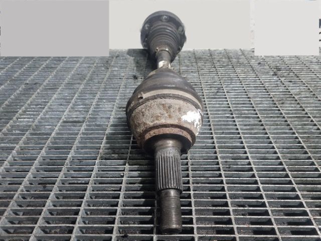 bontott AUDI Q7 Bal Féltengely