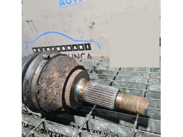 bontott AUDI Q7 Bal Féltengely