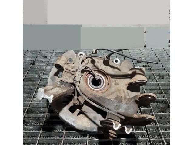 bontott AUDI Q7 Bal hátsó Csonkállvány