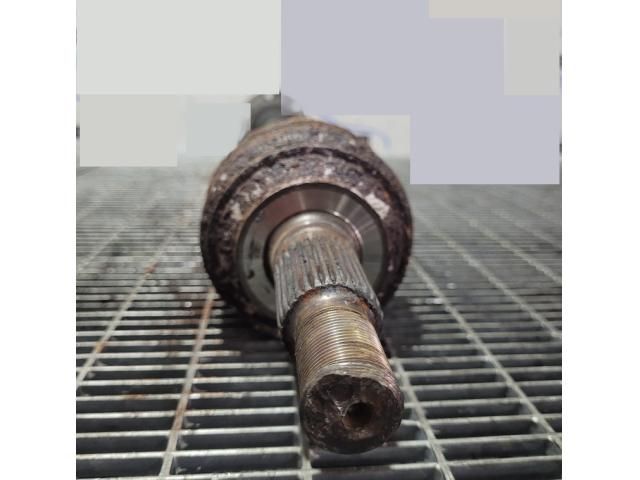 bontott AUDI Q7 Bal hátsó Féltengely