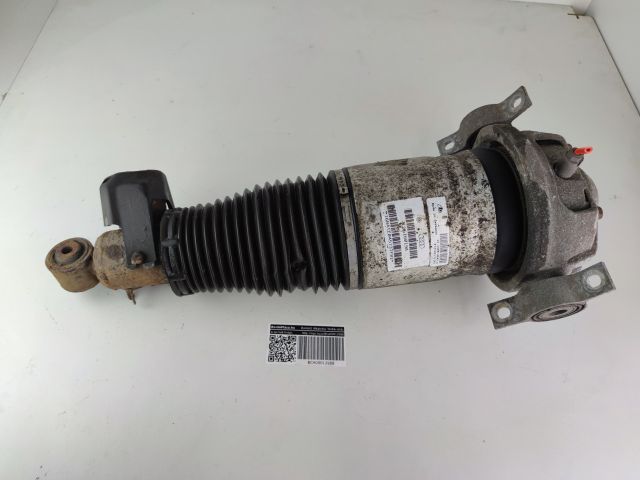 bontott AUDI Q7 Bal hátsó Rugó