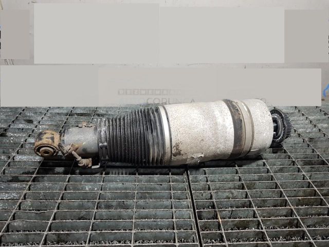 bontott AUDI Q7 Bal hátsó Rugó