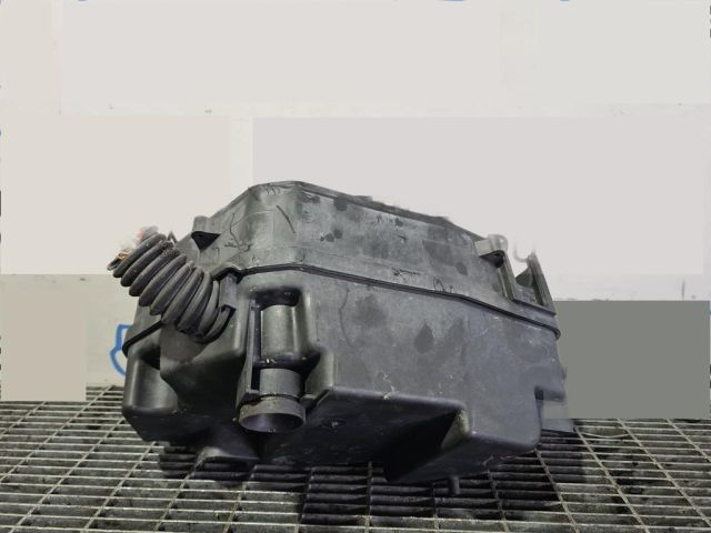 bontott AUDI Q7 Biztosítéktábla Motortér