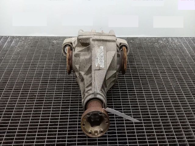 bontott AUDI Q7 Differenciálmű Tartó Bak