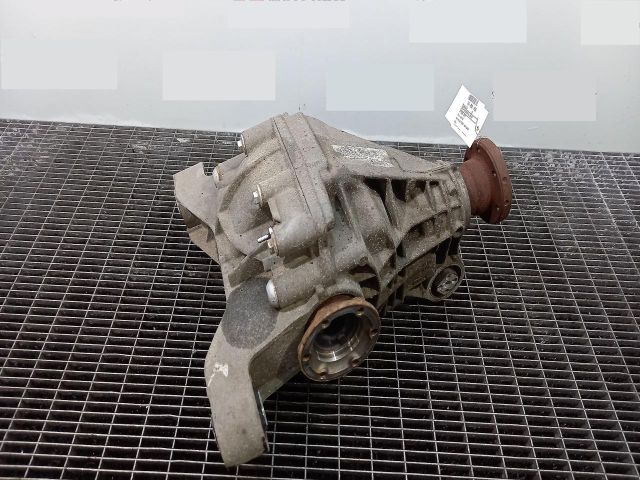 bontott AUDI Q7 Differenciálmű Tartó Bak