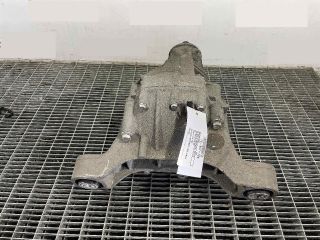 bontott AUDI Q7 Differenciálmű Tartó Bak