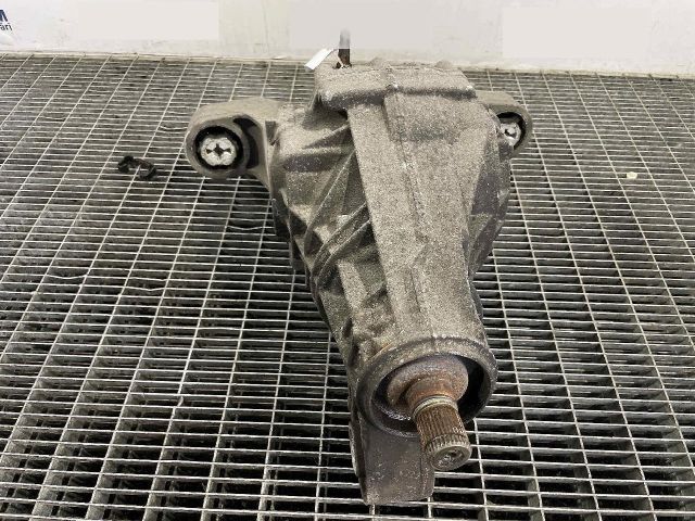 bontott AUDI Q7 Differenciálmű Tartó Bak