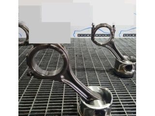 bontott AUDI Q7 Dugattyú