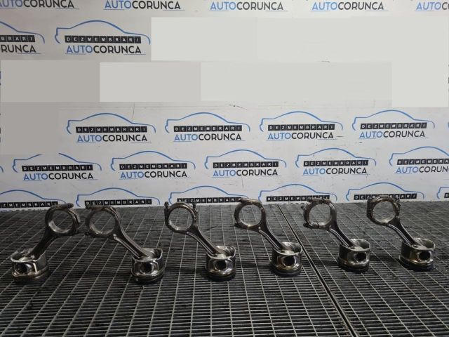 bontott AUDI Q7 Dugattyú