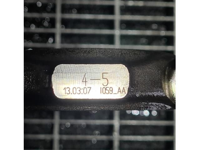 bontott AUDI Q7 Dugattyú