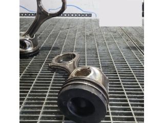 bontott AUDI Q7 Dugattyú