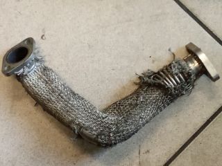 bontott AUDI Q7 EGR Hűtő Cső