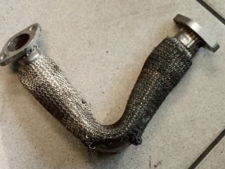 bontott AUDI Q7 EGR Hűtő Cső