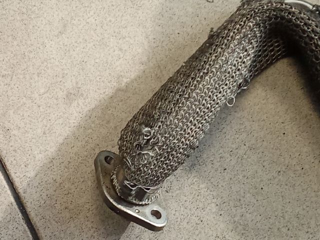 bontott AUDI Q7 EGR Hűtő Cső