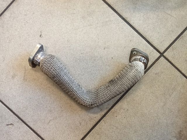 bontott AUDI Q7 EGR Hűtő Cső