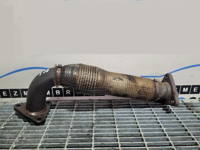 bontott AUDI Q7 EGR Hűtő Cső