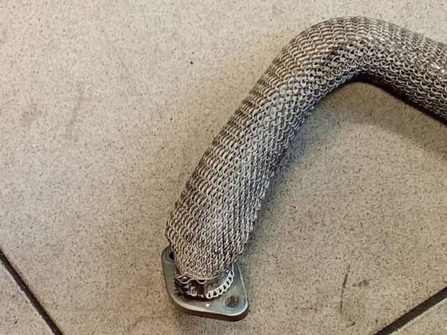 bontott AUDI Q7 EGR Hűtő Cső