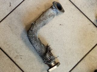 bontott AUDI Q7 EGR Hűtő Cső