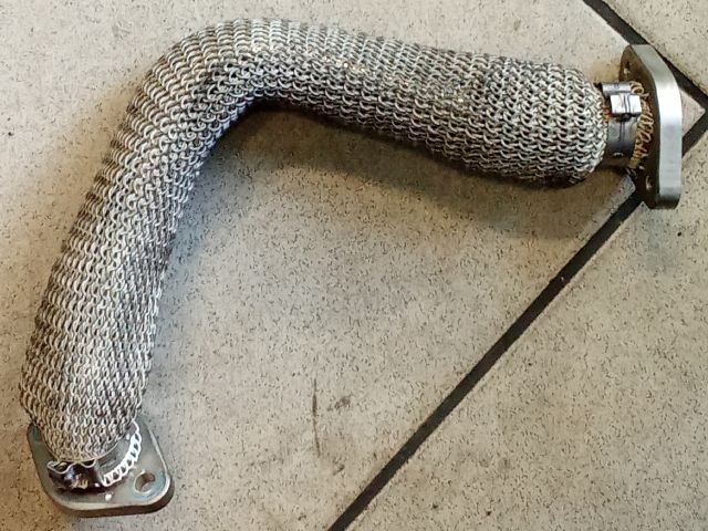 bontott AUDI Q7 EGR Hűtő Cső