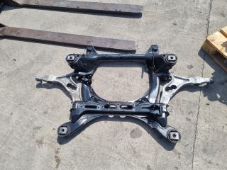 bontott AUDI Q7 Első Bölcső