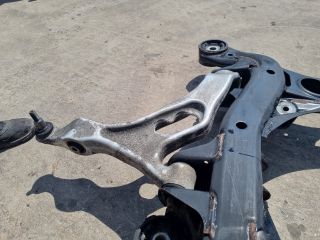 bontott AUDI Q7 Első Bölcső