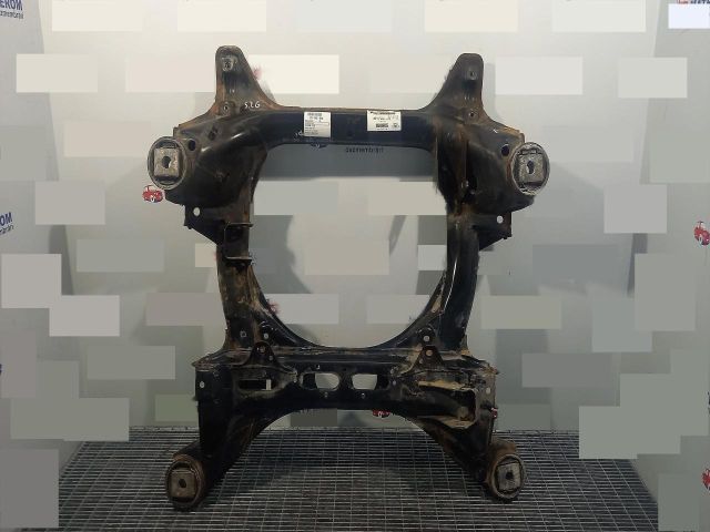 bontott AUDI Q7 Első Bölcső