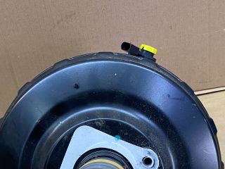 bontott AUDI Q7 Fékrásegítő