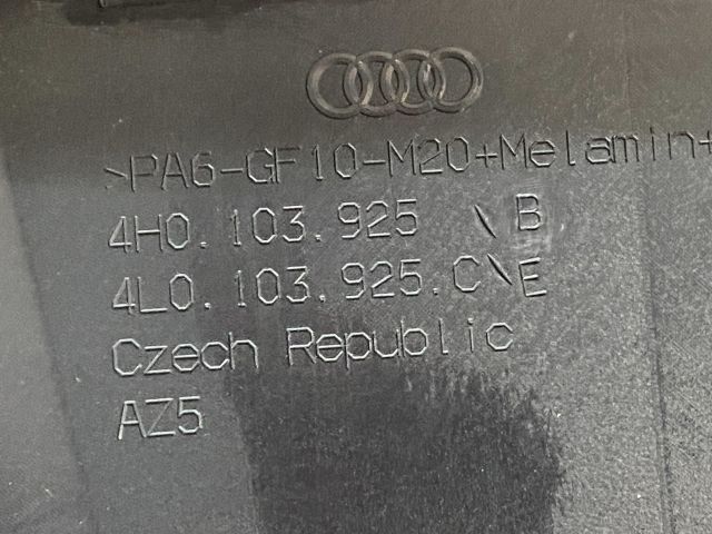 bontott AUDI Q7 Felső Motorburkolat