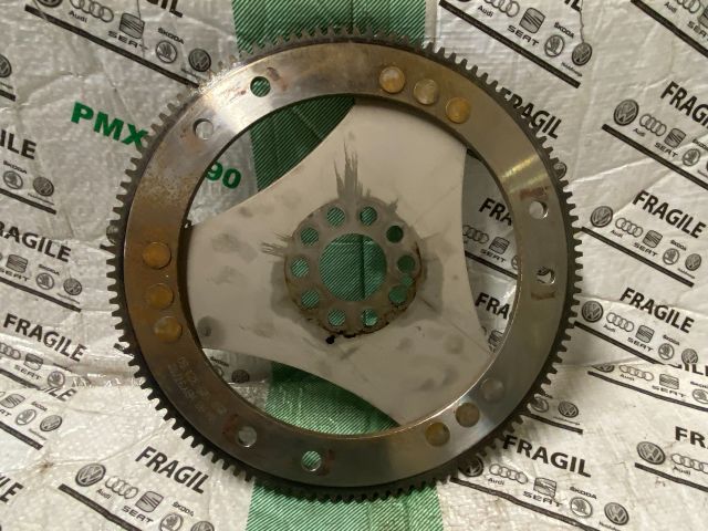 bontott AUDI Q7 Fogaskoszorú