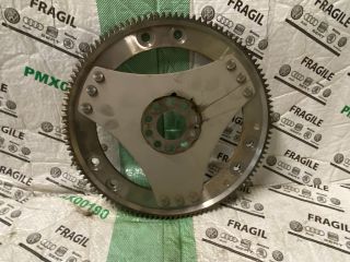 bontott AUDI Q7 Fogaskoszorú