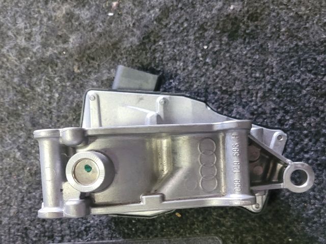 bontott AUDI Q7 Fojtószelep (Elektromos)