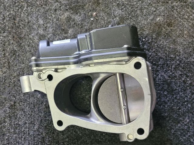 bontott AUDI Q7 Fojtószelep (Elektromos)