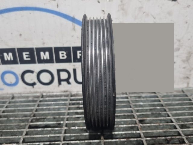 bontott AUDI Q7 Főtengely Szíjtárcsa