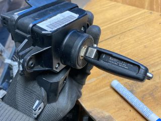 bontott AUDI Q7 Gyújtáskapcsoló Házzal