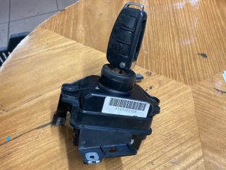 bontott AUDI Q7 Gyújtáskapcsoló Házzal